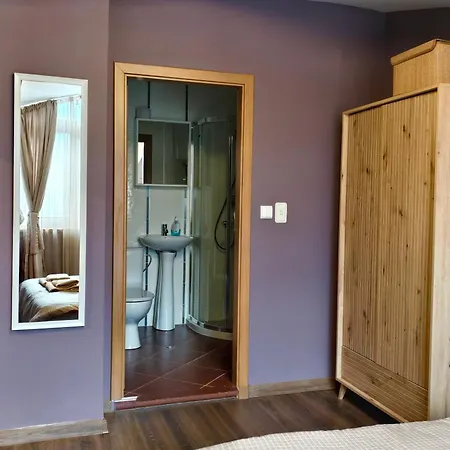 Cozy Stylish 2-bedroom Near Road, 5min To Gondola & Bars Bansko